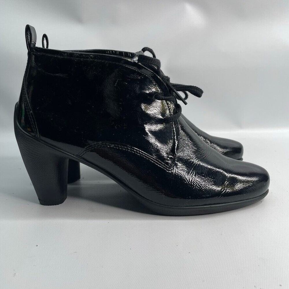 Ecco Womens Black Lace Up Patent Leather Shoes Ladies Size ( 41) 10.5
